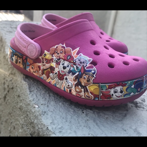 paw patrol crocs size 7